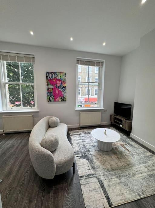 Cosy 1 Bedroom Flat - * Londra